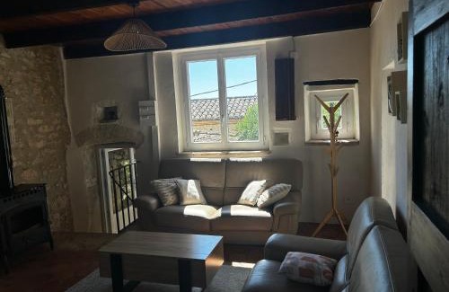 Saint-Andre-de-Lancize House | Maison de village atypique