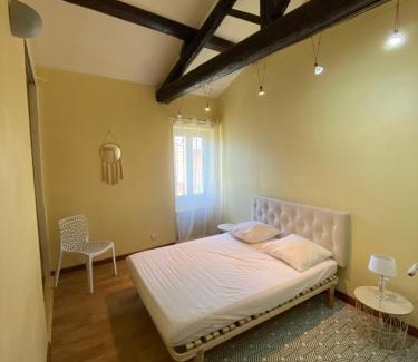 Malataverne Apartment | Maison de village avec terrasse