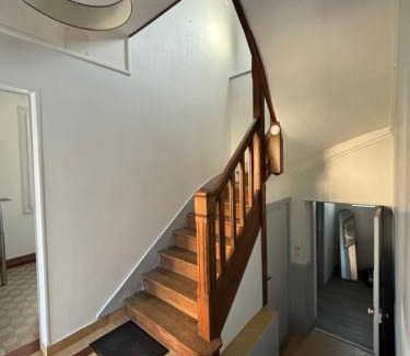 Neuvy-sur-Loire House | Maison de village 4 chambres