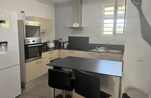 Cayenne House | Maison des Coulicous - 1 à 2 Chambres Tout Confort