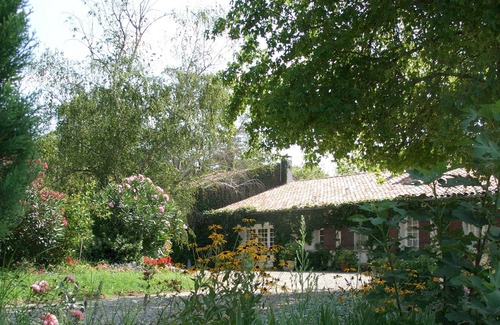 Puch-d'Agenais House | Maison Du Canal, renovated farmhouse in the French countryside