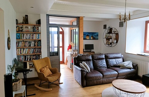 Bons-en-Chablais House | Maison du Xvieme Proche du Lac, Annemasse et Thonon