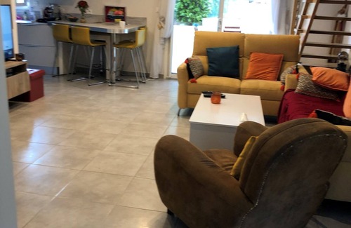 Biver House | Maison Familiale Avec Piscine
