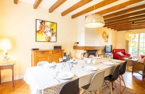 Chancelade House | Maison familiale avec piscine privée, proche de Périgueux, animaux acceptés - FR-1-616-236