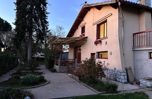 Fleurance House | Maison Familiale Gers 12 pers
