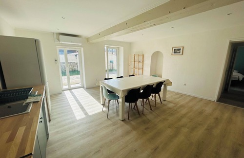 Saint-Laurent-de-Medoc House | Maison fleur de vigne