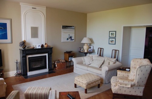 Montpellier de Medillan House | Maison de Maitre with Indoor Pool, 20 minutes to the beach