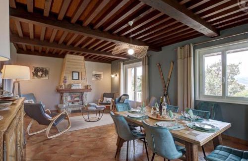 Saint-Georges-en-Couzan House | Maison lumineuse avec jardin, garage, jeux extérieurs, animaux acceptés - FR-1-496-291