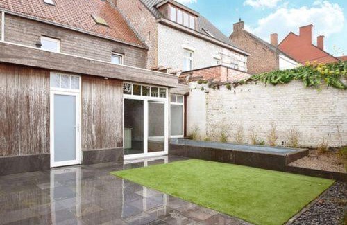 Staden House | Maison Lucy In het huis van de kunstenares