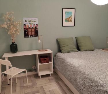 Trois Cocus - Borderouge - Croix-Daurade - Paleficat Apartment | Maison Médicis - T5 Spacieuse et Calme en Ville - Emplacement Idéal