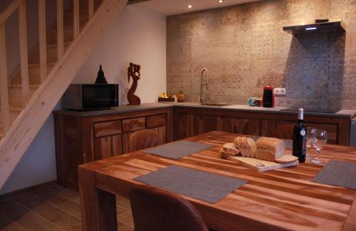 Brugelette House | maison neuve en bois près de Pairy Daisa