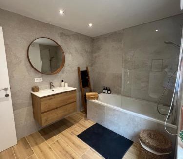 Carrieres Villa | Maison proche de Pairi Daiza