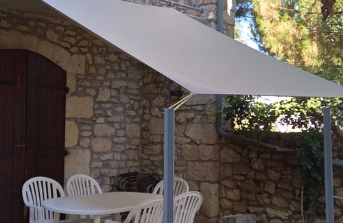 Monfort House | Maison Rénovée Dans Village Gersois