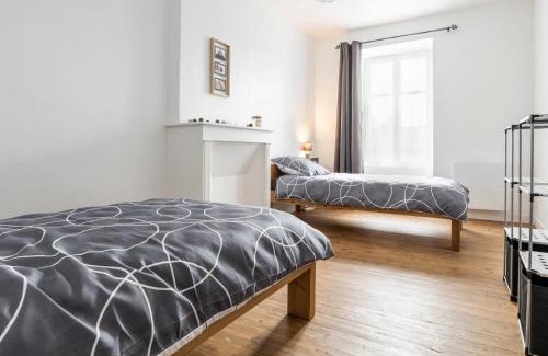 Saint-Mars-la-Jaille House | Maison rénovée avec wifi, centre bourg de St Mars la Jaille - FR-1-306-1289