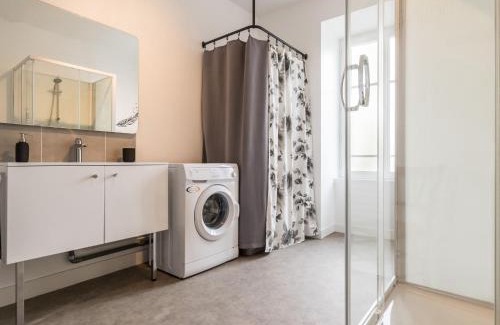 Saint-Mars-la-Jaille House | Maison rénovée avec wifi, centre bourg de St Mars la Jaille - FR-1-306-1289