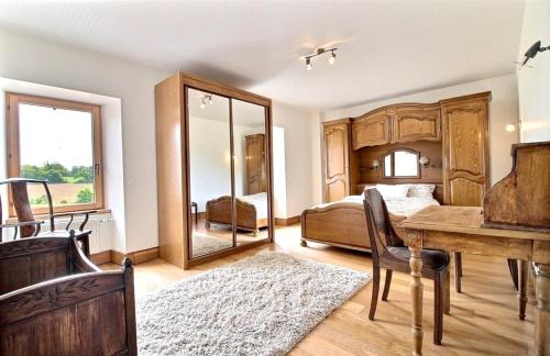 Plougonven House | Maison spacieuse à Plougonven avec jacuzzi et jardin