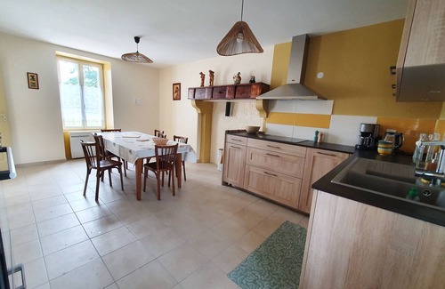 Charensat House | Maison Tout Confort en Pleine Nature !