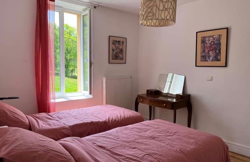 Teilhet House | Maison vue superbe, 1-6 pers, Teilhet, Auvergne