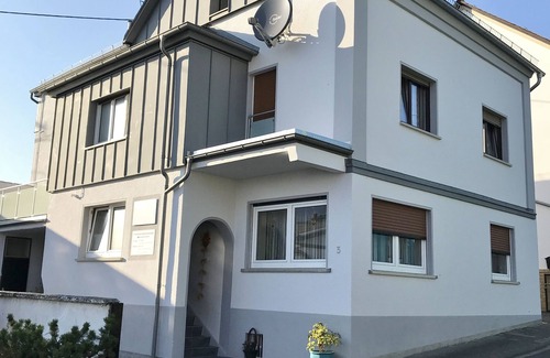 Altendiez Apartment | Maisonette charming apartment, near bike and. Hiking trails in the Nassau/Limburg nature park