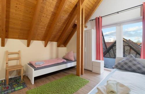 Woerrstadt Apartment | Maisonette-Wohnung mit 5 Schlafzimmern