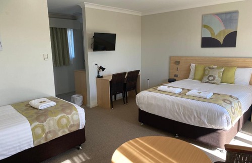 Rutherford Hotel | Maitland City Motel