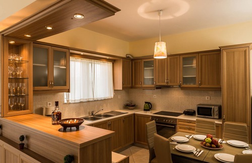 Darmarochori Apartment | Majestic Apartments are located at the beautiful sea side village Kolimbari.