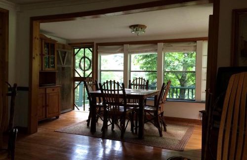 Jefferson House | Majestic Mountain Vacation Rental for Six in Ashe County, North Carolina