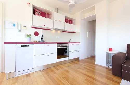 Borik Apartment | MAKADO One-Bedroom Apartment with Sea View (KARLA)