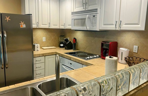 Maalaea Condo | Makani A Kai A4 - Oceanfront Walkout - 15 feet from beach