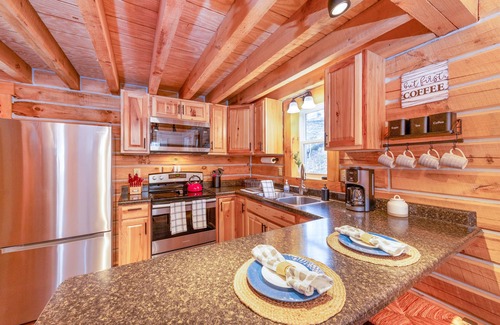 Birdseye Cabin | Make memories at the lake or on the porch at The Toasted Marshmallow Cabin!