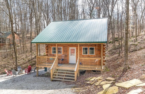 Birdseye Cabin | Make memories at the lake or on the porch at The Toasted Marshmallow Cabin!