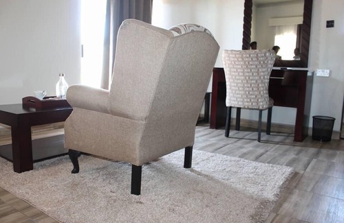 Gumare House | Makgovango Luxury Inn