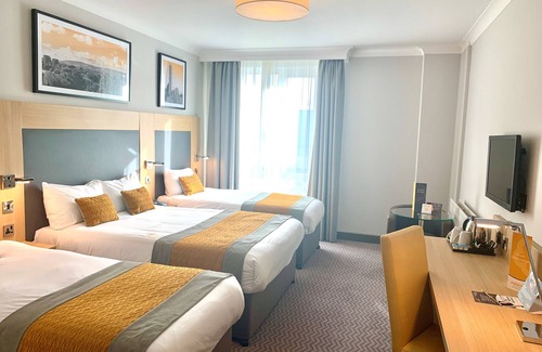 Newlands Cross Hotel | Maldron Hotel Newlands Cross