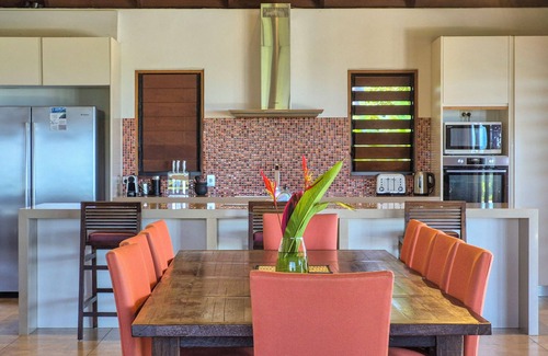 Miallo House | Mali Mali 196 Somerset Drive, Miallo QLD 4873