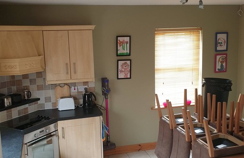 Malin House | Malin village