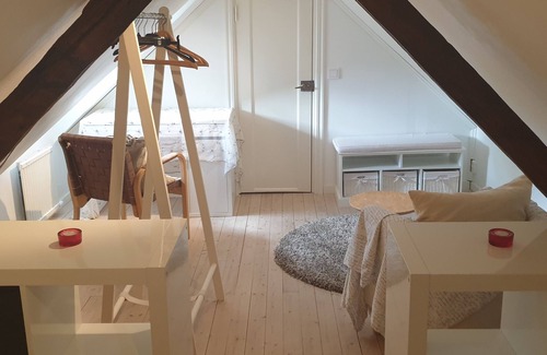 Varberg Bed & Breakfast | Malistorpets Rosor Bed & Kitchen