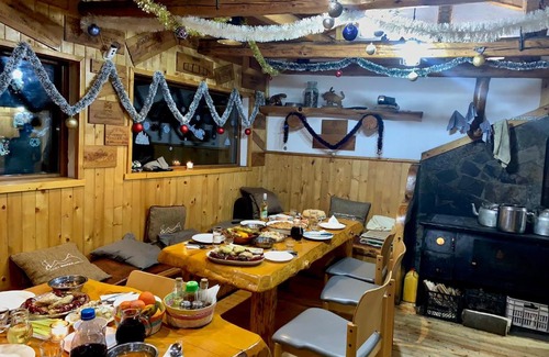 Sapareva Banya Cabin | Malka Yurta Hut