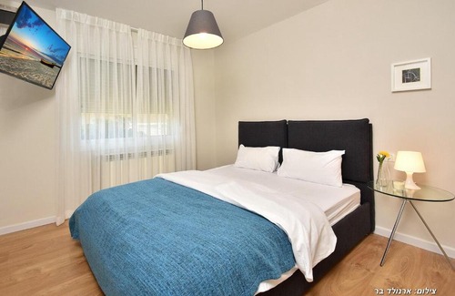 Lapidot House | Malki House- Greek Cabin with Private Spa Hot Tub
