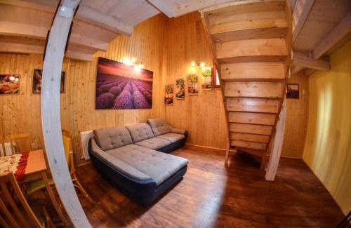 Derekegyhaz House | Malom Apartman