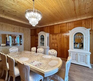 Salkhino House | Manchos Guesthouse Martvili