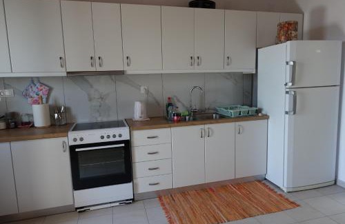 Karvelas House | Mani's House
