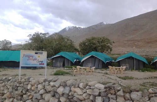 Dal Lake Boat Rental | Manila Groups of Houseboats