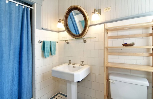 Manoa Bed & Breakfast | Manoa Valley Inn