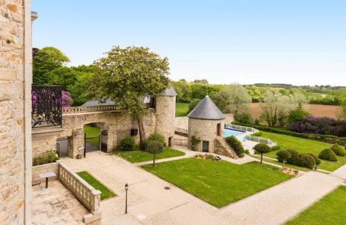 Ploneour-Lanvern Hotel | Manoir de Kerhuel de Quimper