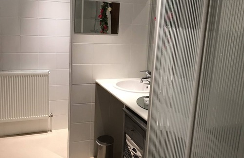 Change House | Manoir De La Coudre
