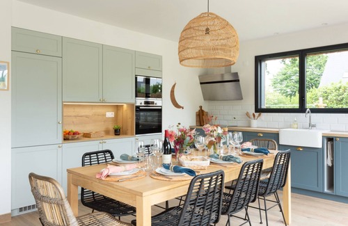Val-d'Ize House | Manoir de la Nogrie - La Grange 4*, Cosy & chic, Pool, Spa, Petanque