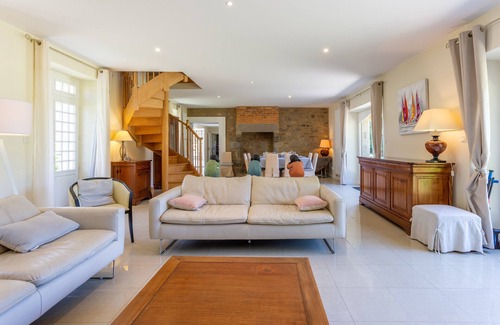 Combourg Other | Manoir de Pléac: spend a holiday in the heart of Romantic Brittany.