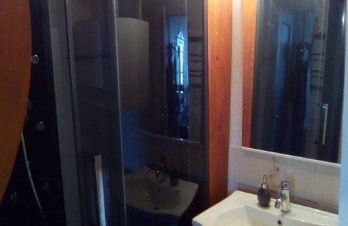 Beaumont Bed & Breakfast | Manoir Le Cristal bed and breakfast, Futuroscope at 27 euros! (more)