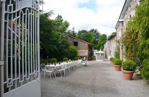 Satillieu House | Manoir majestueux à Satillieu avec piscine privée