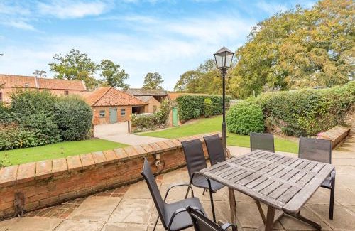 Sculthorpe House | Manor Farm House - Uk45276